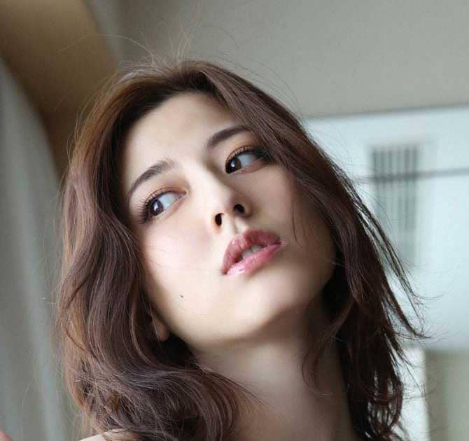A Japanese Supermodel Named Yumi Sugimoto